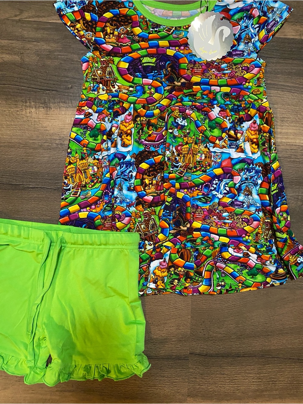 Sugar Swan Candyland 7/8 peplum top with ruffled shorts NWT